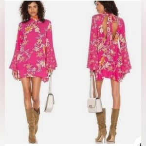 ✨⚡️💥Free People Women's Pink Floral Lollipop Bell Sleeve Tunic Dress